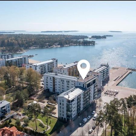 Meren Laeheisyydessae Iso Yksioe Helsinki Bagian luar foto